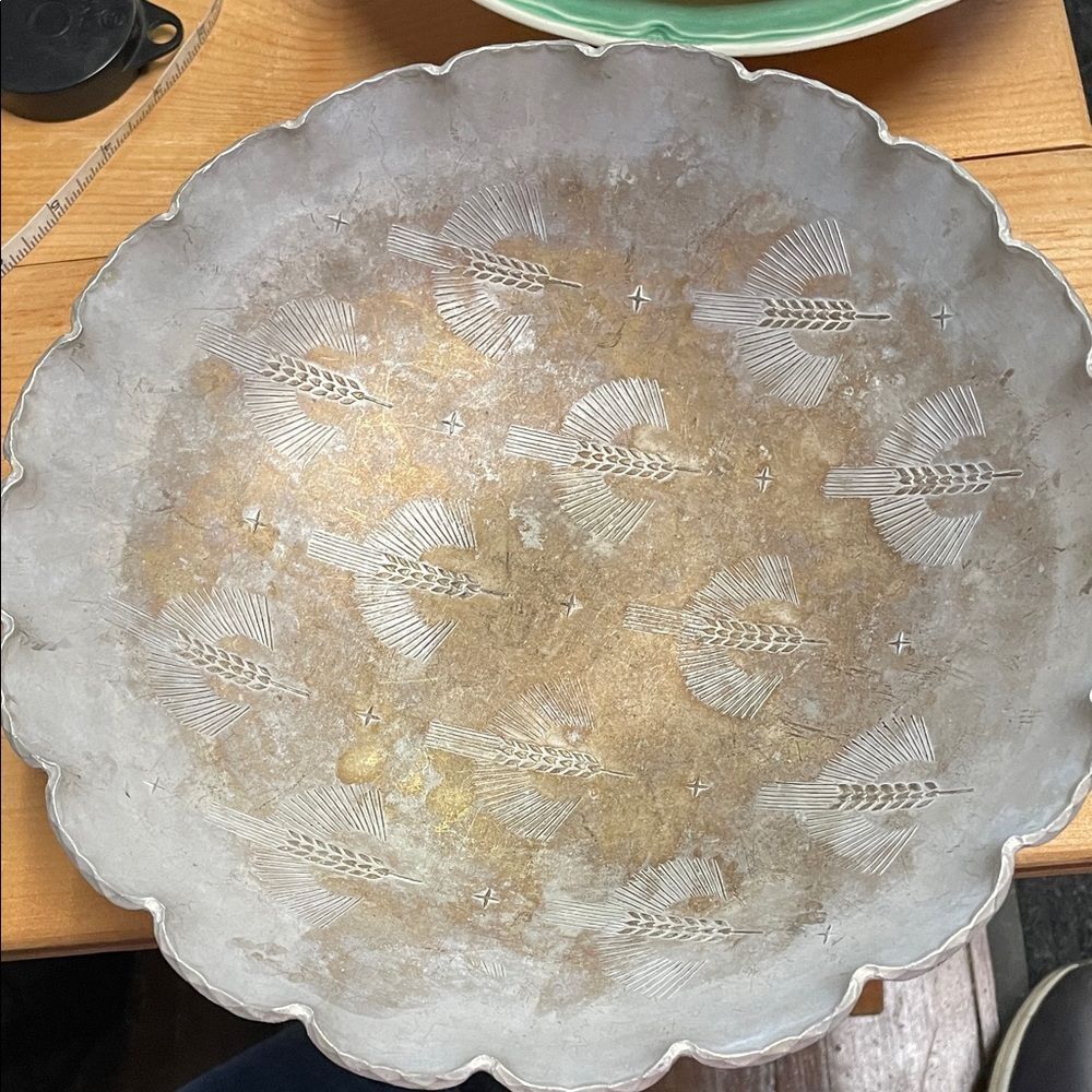 Vintage 1950s-1970s Arthur Armour Decorative Scalloped Metal Bowl Egyptian Wheat